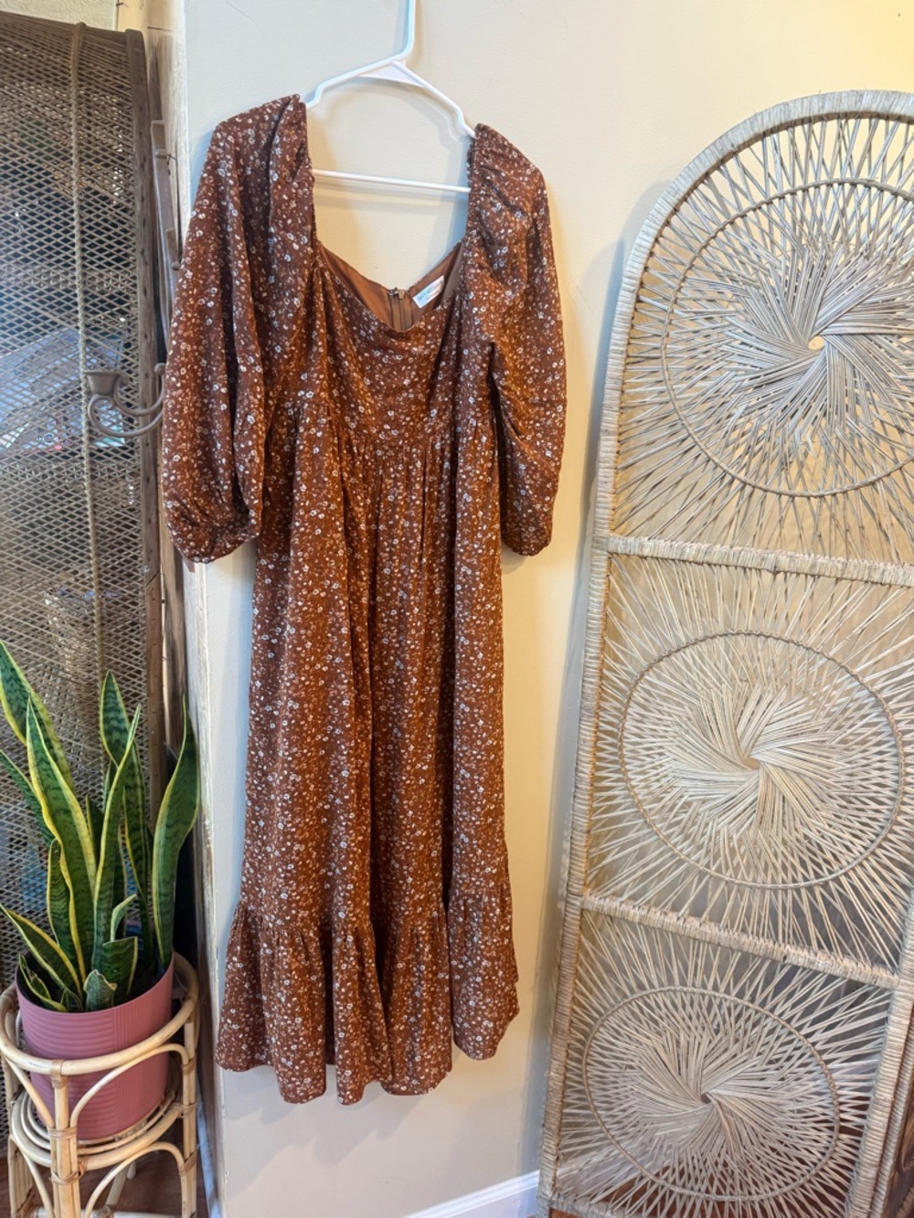 Maternity Floral Midi Dress with Puff Sleeves
